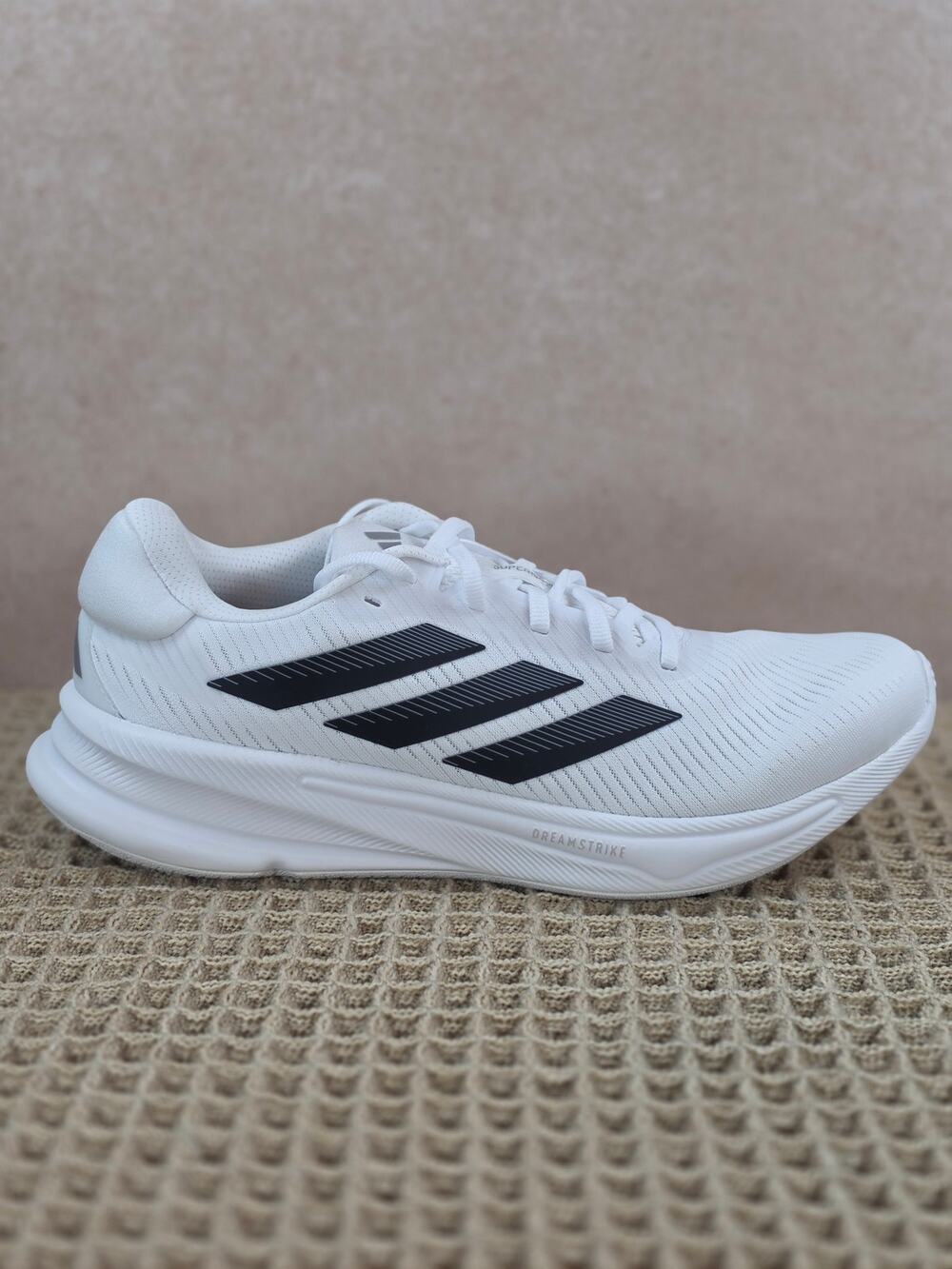 Adidas Supernova Ease M Men’s 9.5 White Dash Grey Silver – Brand New in Box